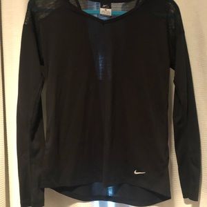 Nike Lightweight Workout Top